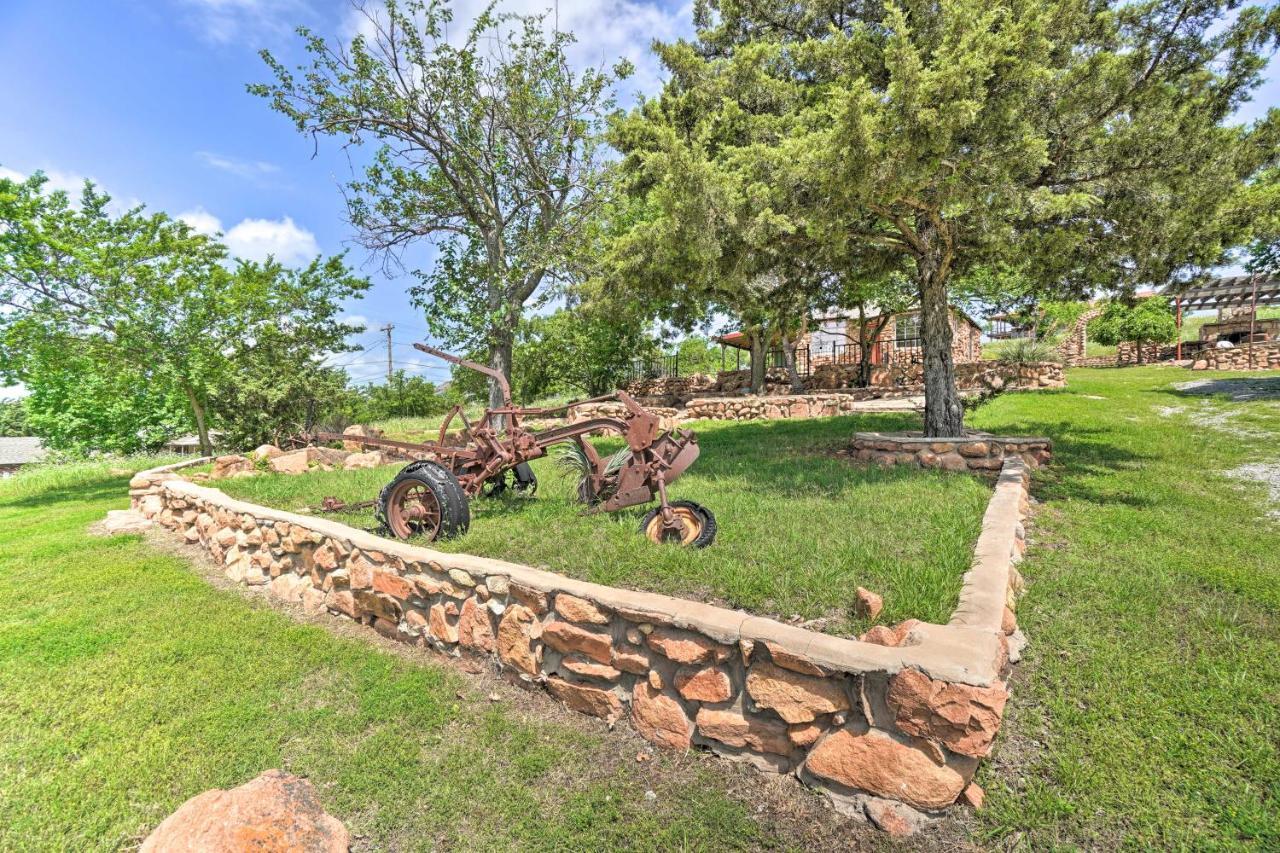 Enchanting Hilltop Cottage In Medicine Park! מראה חיצוני תמונה